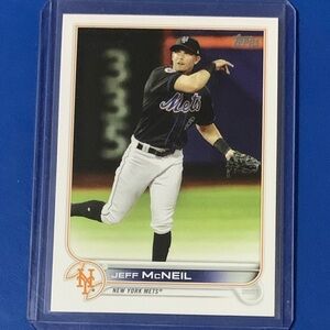 Jeff McNeil #357 2022 Topps Baseball Trading Card